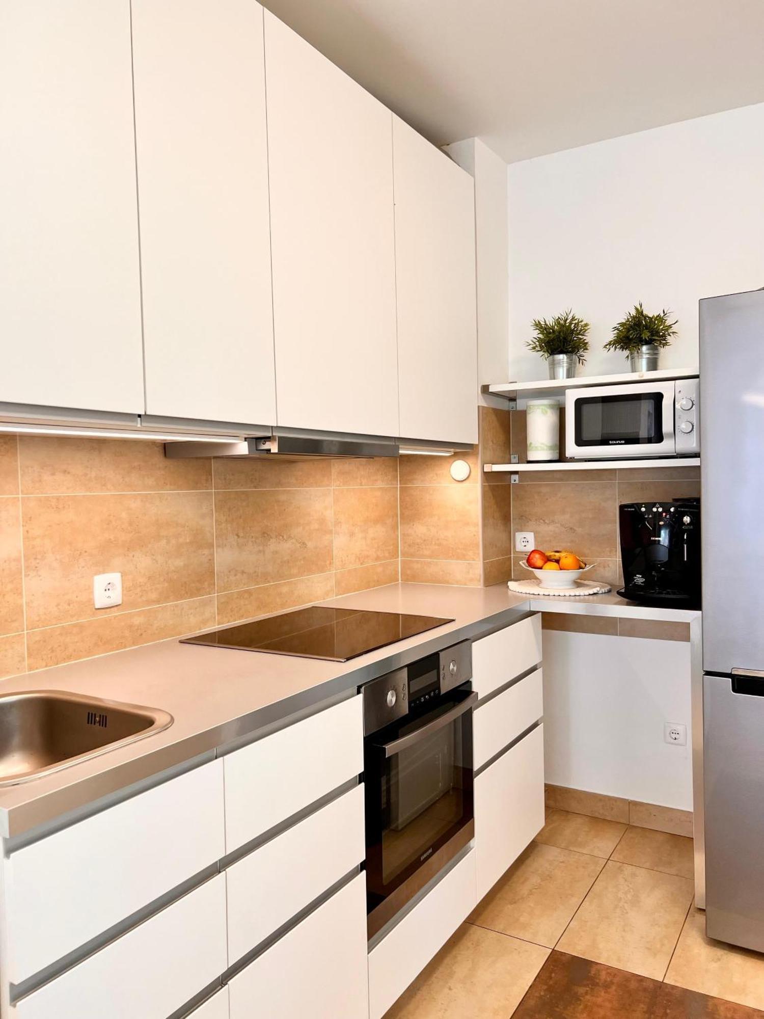 Apartament Crolife Макарска Экстерьер фото